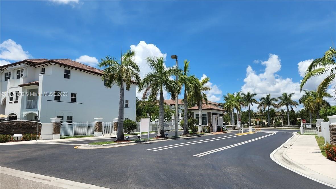 ST MAARTEN AT GRAND BAY - Residential Lease