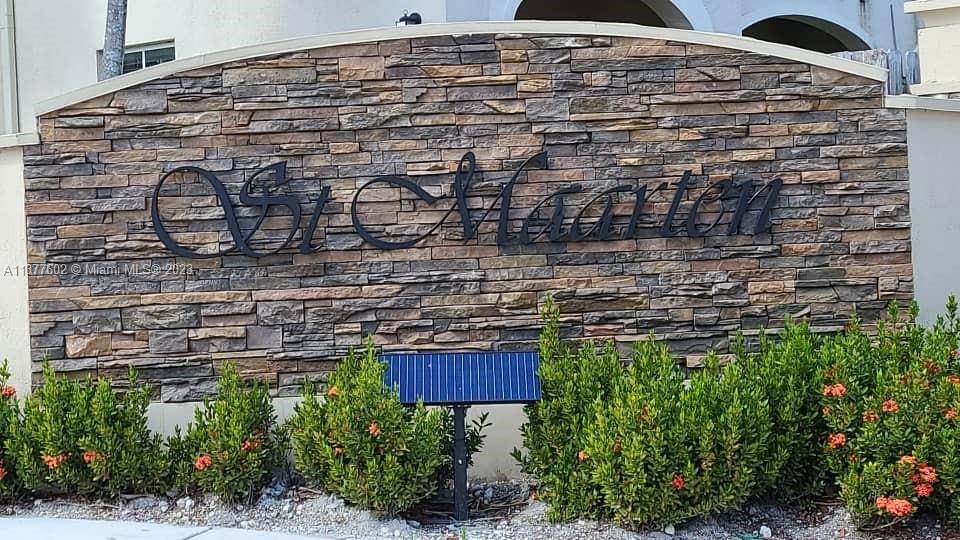 Beautiful 2 Stories apartment; 3 bedrooms and 2.5 bathrooms in St. Maarten at Grand Bay, Open Concept Kitchen with SS Appliances and Granite countertop. Excellent condition, upgraded floor, freshly painted and ready to move in. Full washer and dryer inside the unit. Well maintained gated community. Complex offer amazing amenities, community pool, game room, tennis court, basketball court, exercise room and much more. 
Great location.  Easy to show!!!