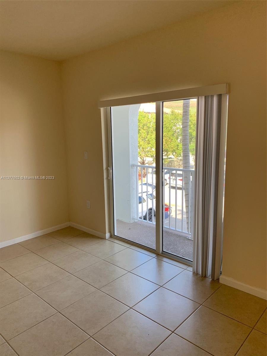 ST MAARTEN AT GRAND BAY - Residential Lease