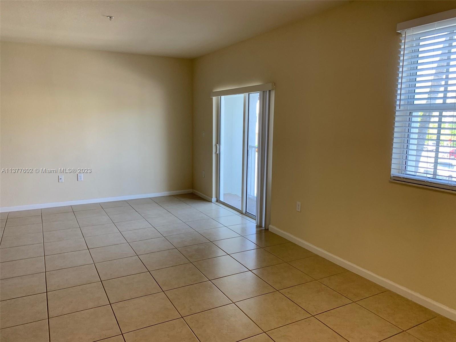 ST MAARTEN AT GRAND BAY - Residential Lease