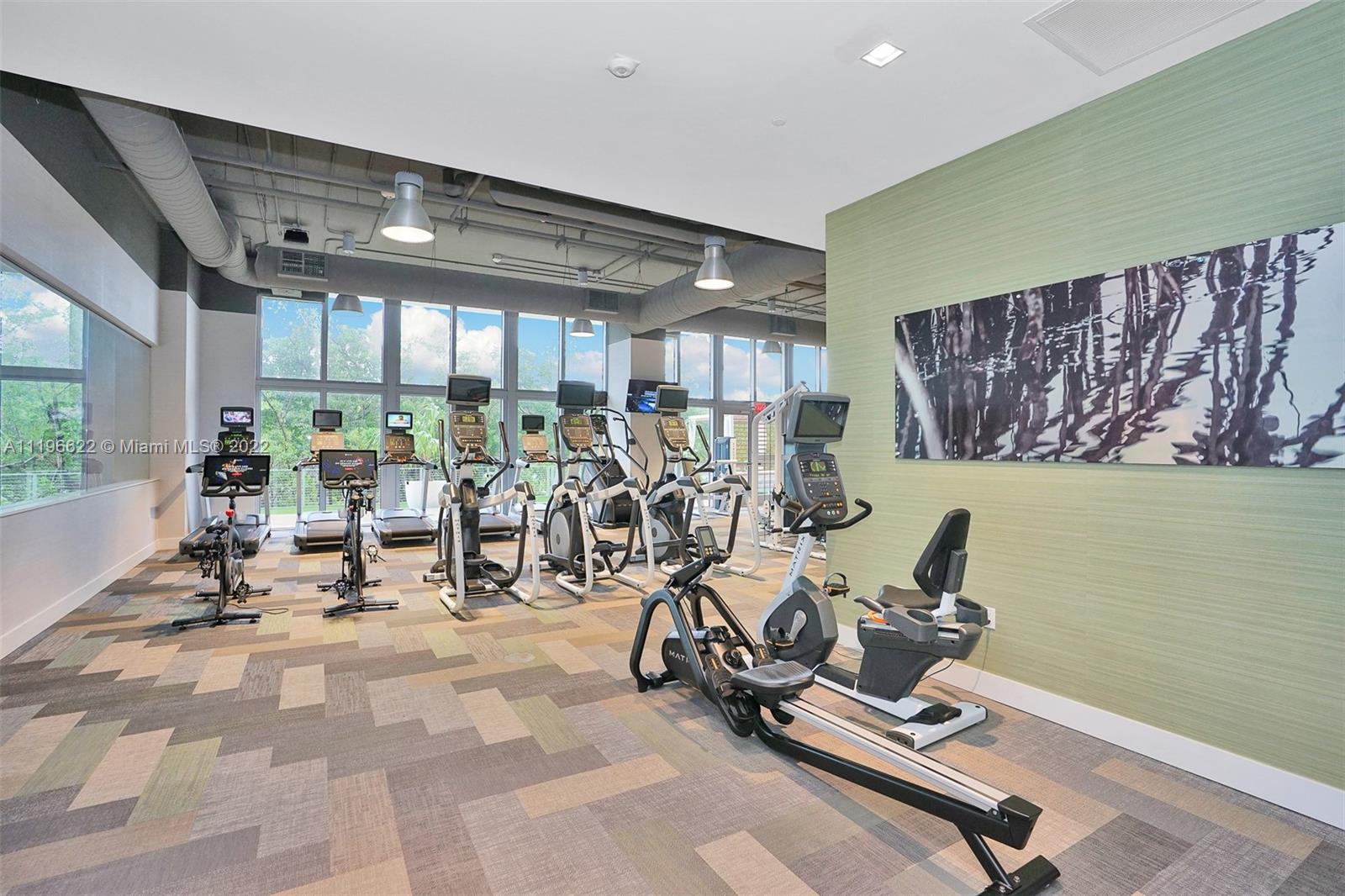 THE HARBOUR NORTH CONDO - Residential Lease