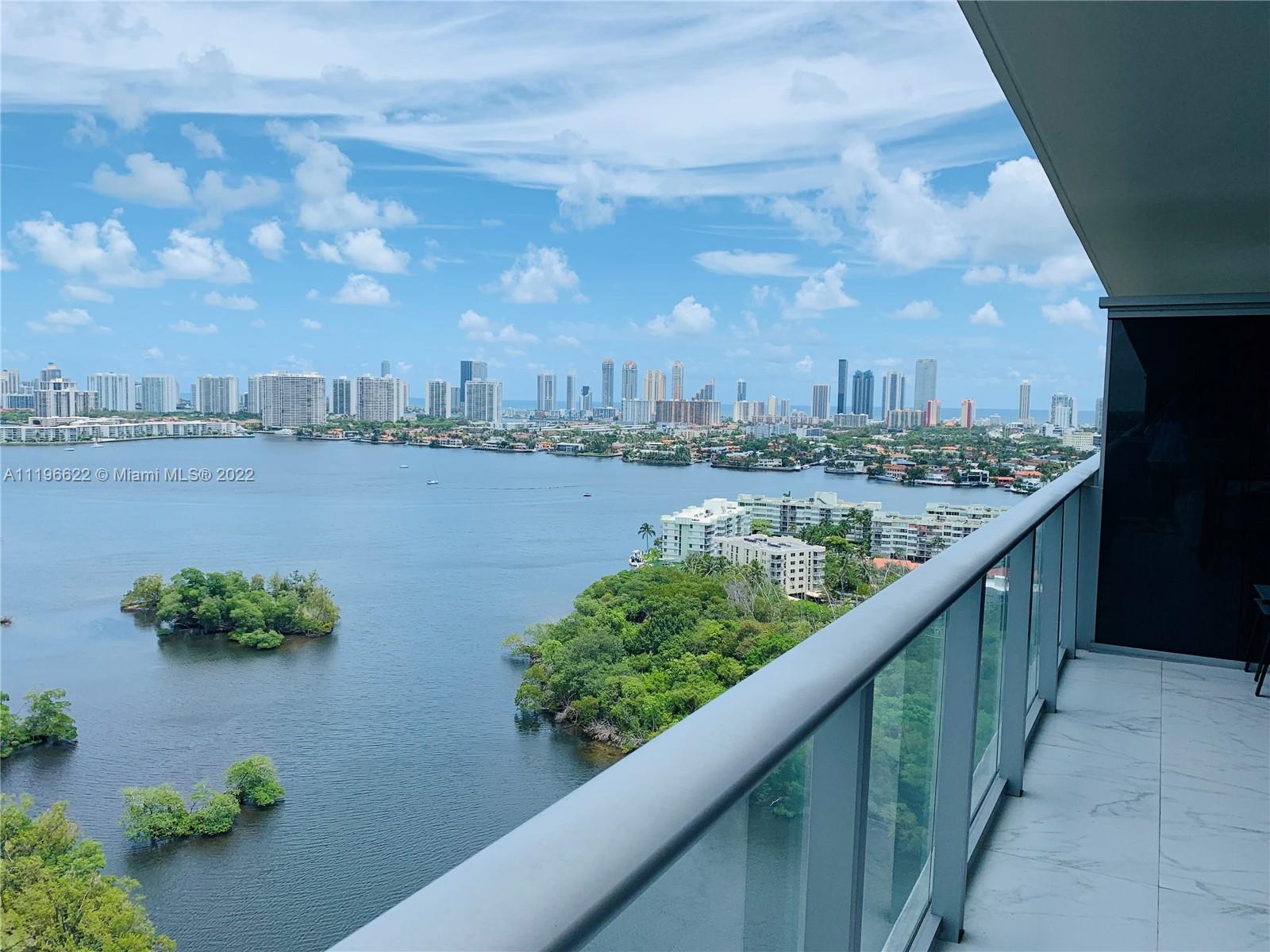 THE HARBOUR NORTH CONDO - Residential Lease