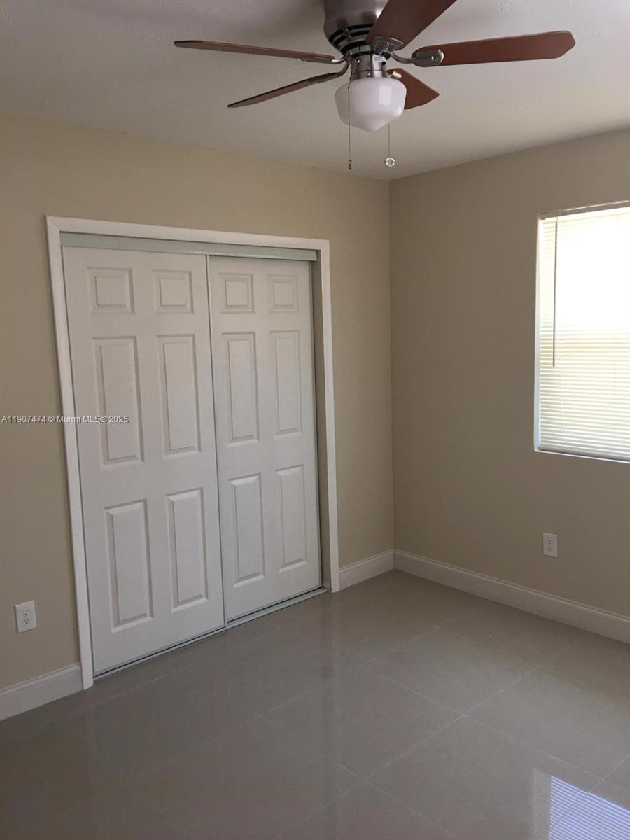 GOLDEN GLADES ACRES - Residential Lease