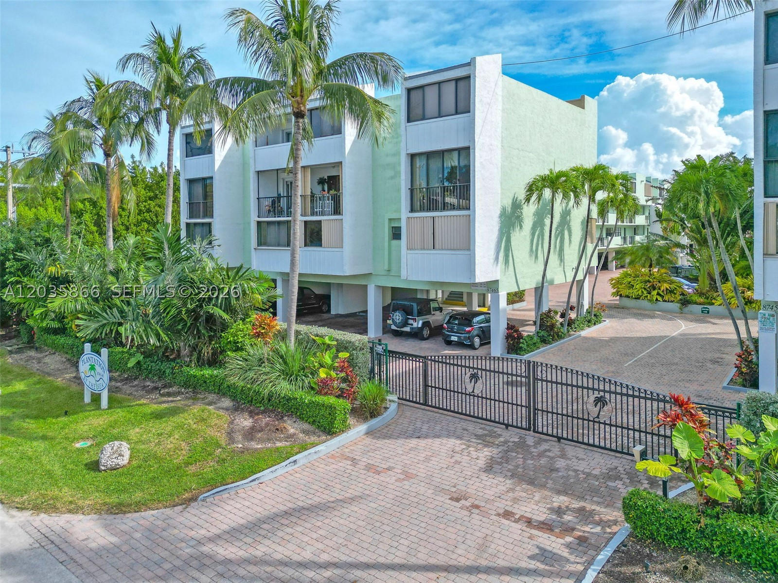 PLANTATION BY THE SEA - Residential Lease