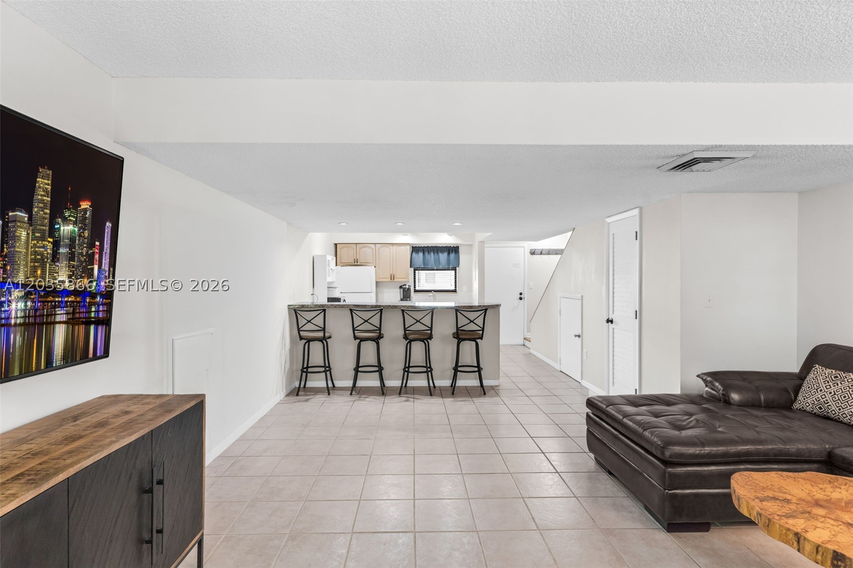 PLANTATION BY THE SEA - Residential Lease