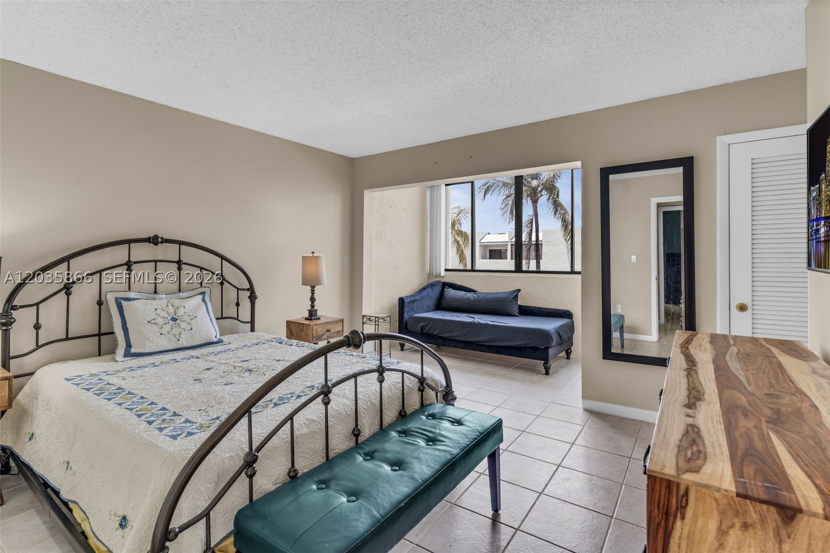 PLANTATION BY THE SEA - Residential Lease