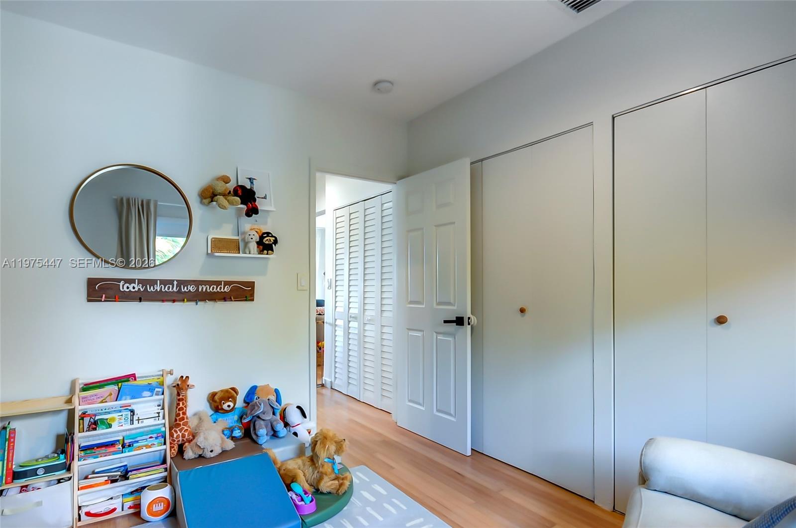 ENGLEWOOD - Residential