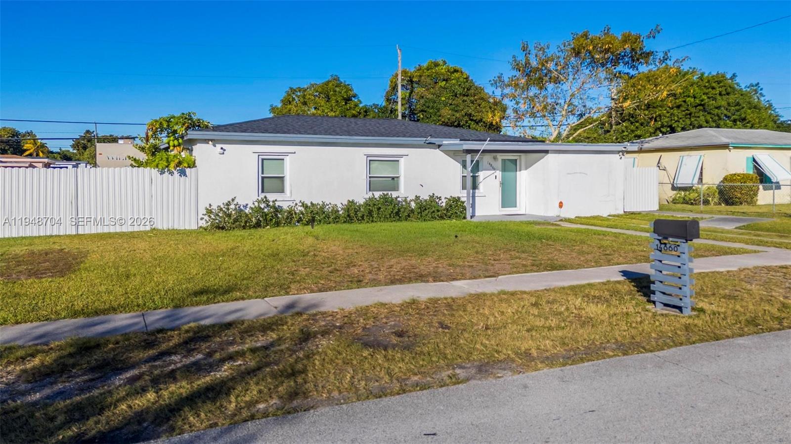 RICHMOND HEIGHTS - Residential