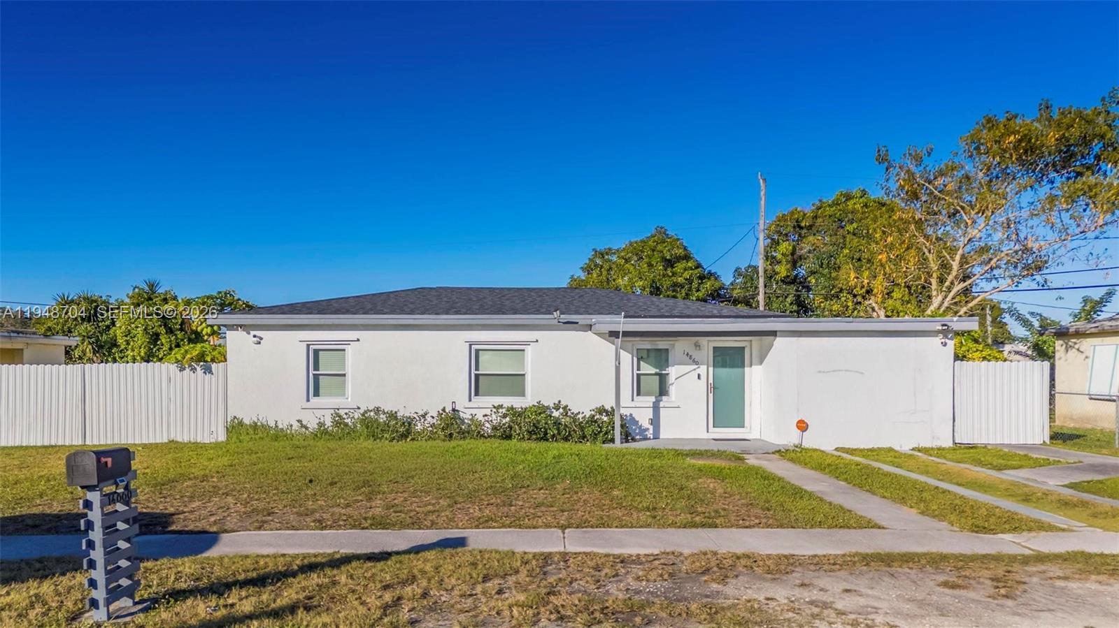 RICHMOND HEIGHTS - Residential