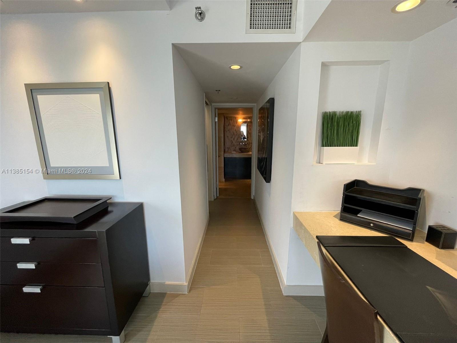 VENETIA CONDO - Residential Lease