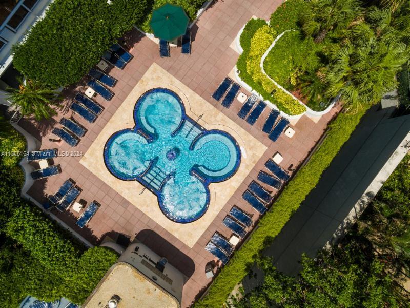 VENETIA CONDO - Residential Lease