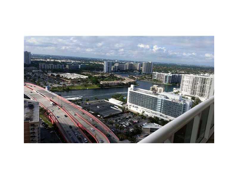 BEACH CLUB THREE CONDO - Residential Lease
