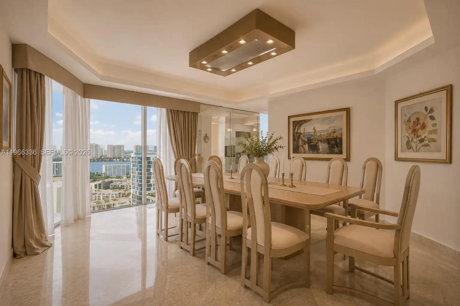THE PINNACLE CONDO - Residential