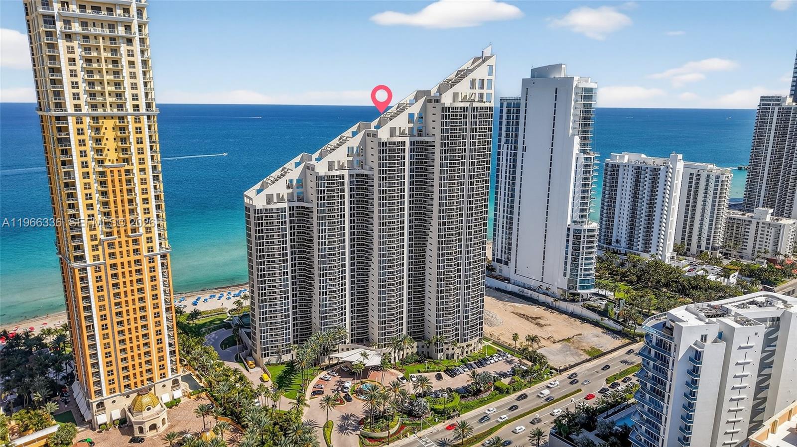 THE PINNACLE CONDO - Residential