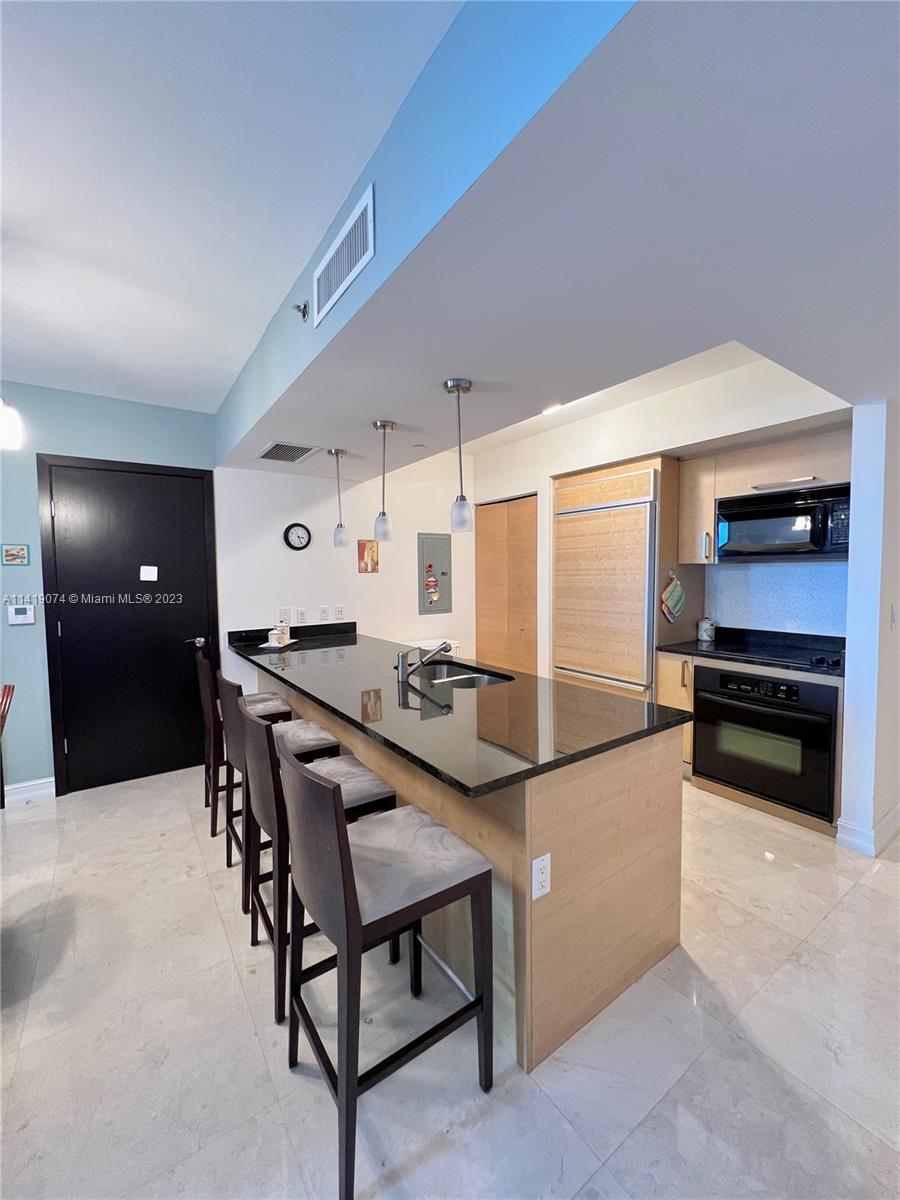 BEACH CLUB TWO CONDO - Residential Lease