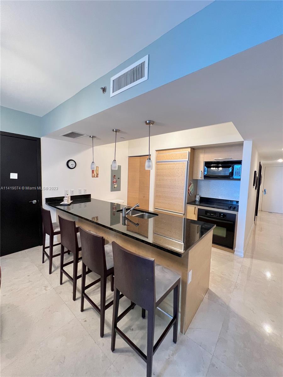 BEACH CLUB TWO CONDO - Residential Lease