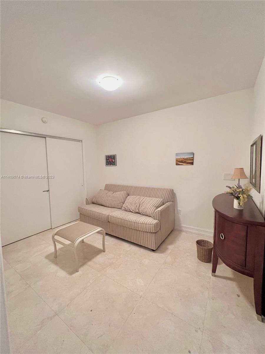BEACH CLUB TWO CONDO - Residential Lease