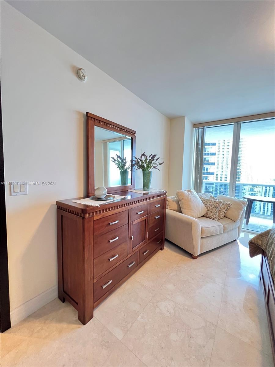 BEACH CLUB TWO CONDO - Residential Lease