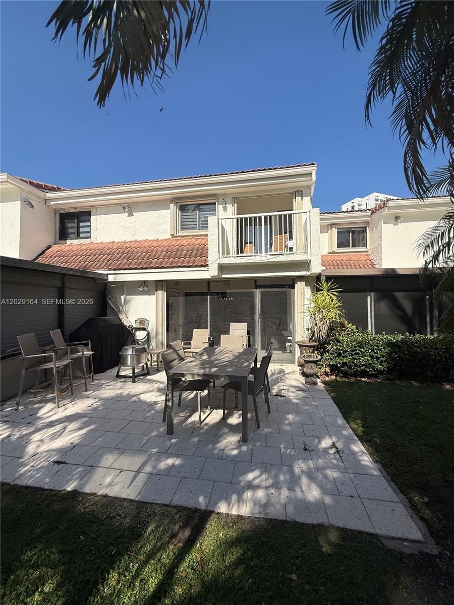 DELVISTA B CONDO - Residential