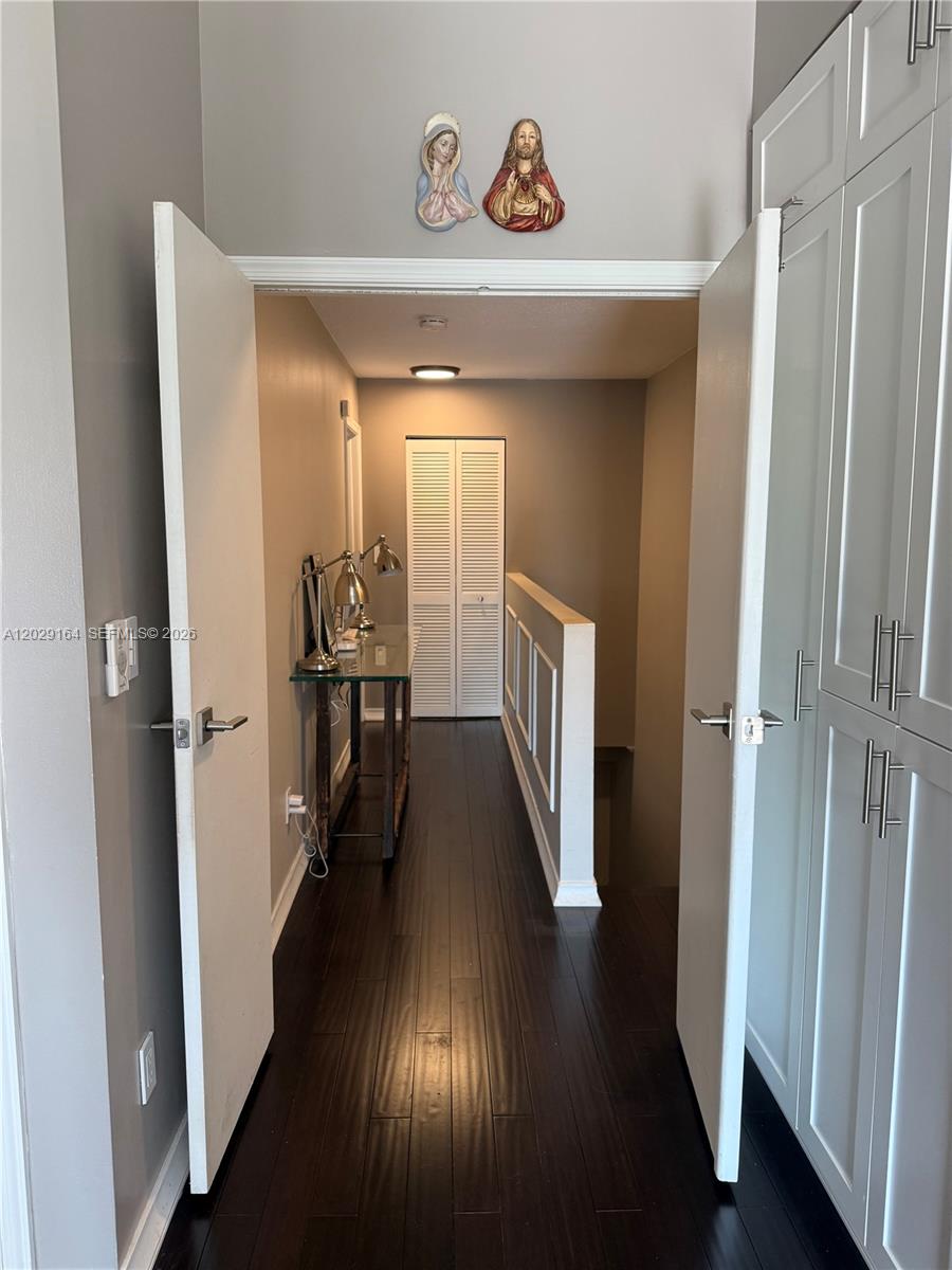 DELVISTA B CONDO - Residential