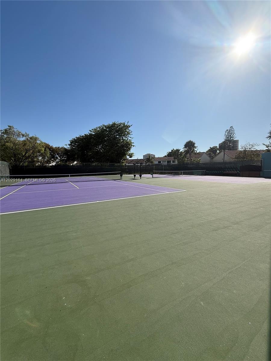 DELVISTA B CONDO - Residential