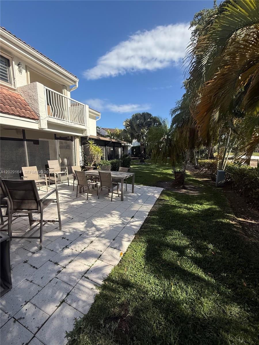 DELVISTA B CONDO - Residential