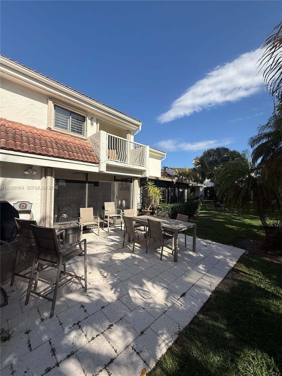 DELVISTA B CONDO - Residential