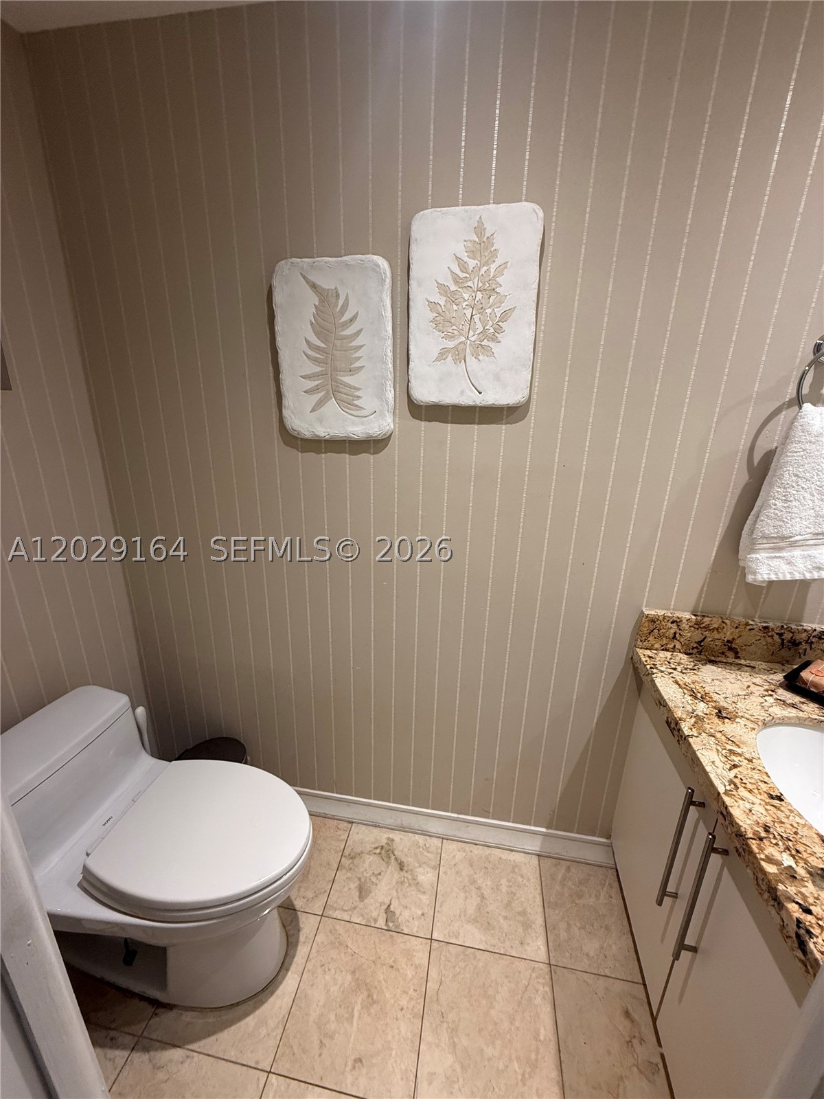 DELVISTA B CONDO - Residential