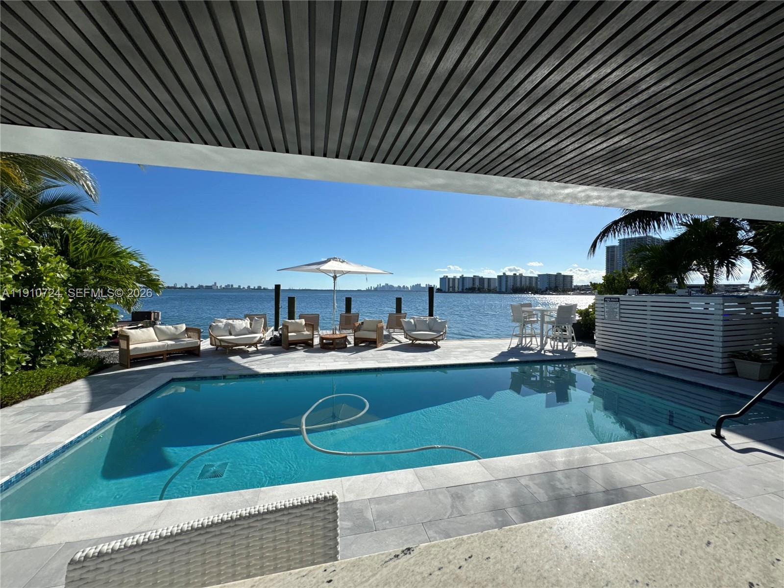Penthouse 1 – Cosabella on the Bay | Miami Beach | 1930 Bay Drive 
Experience elevated waterfront living in Penthouse 1 at Cosabella on the Bay, a rare new-construction residence offering 2,551 square feet  interior space directly on the wide-open waters of Biscayne Bay. This offering represents one of the most compelling values for true bayfront, boutique luxury in Miami Beach. Set within an exclusive, low-density building, PH1 delivers a level of privacy, tranquility, and unobstructed water exposure that is increasingly difficult to find in today’s market. Floor-to-ceiling glass frames sweeping bay views, while the thoughtfully designed layout maximizes natural light and seamless indoor-outdoor flow.
2551 Sf of interior living space and an 1800 Sf terrace.