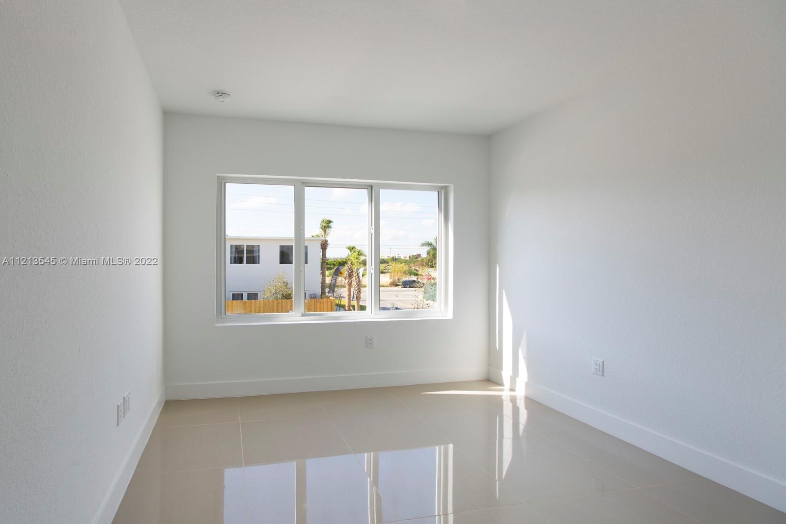Redlands Shores - Residential