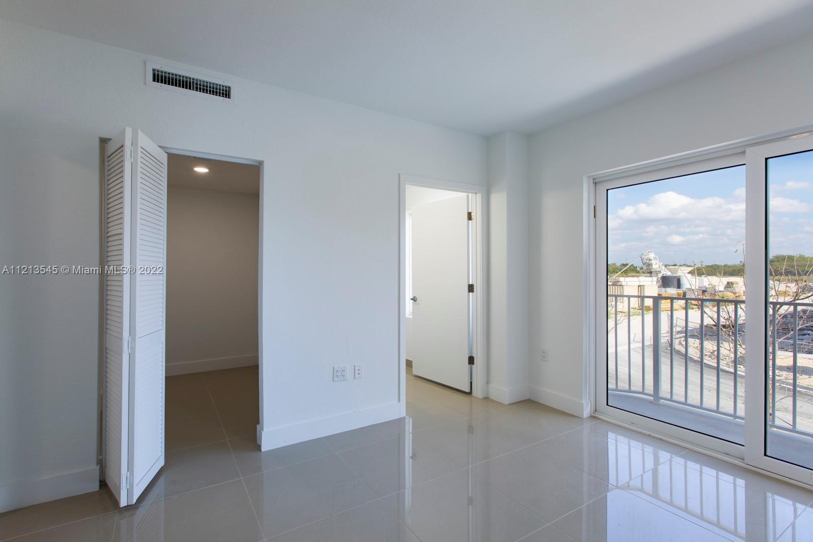 Redlands Shores - Residential