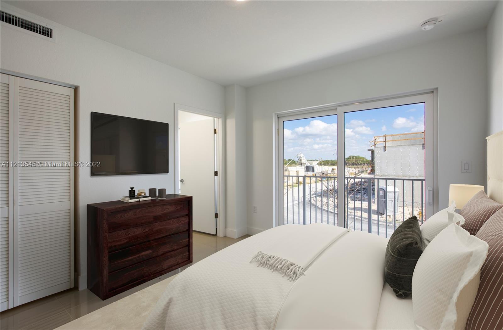Redlands Shores - Residential