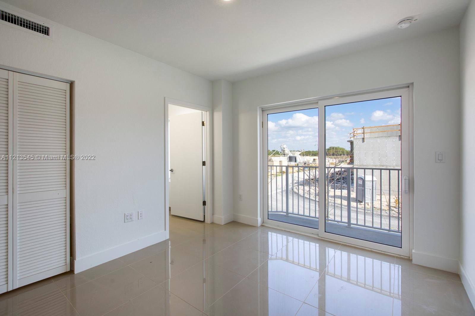 Redlands Shores - Residential