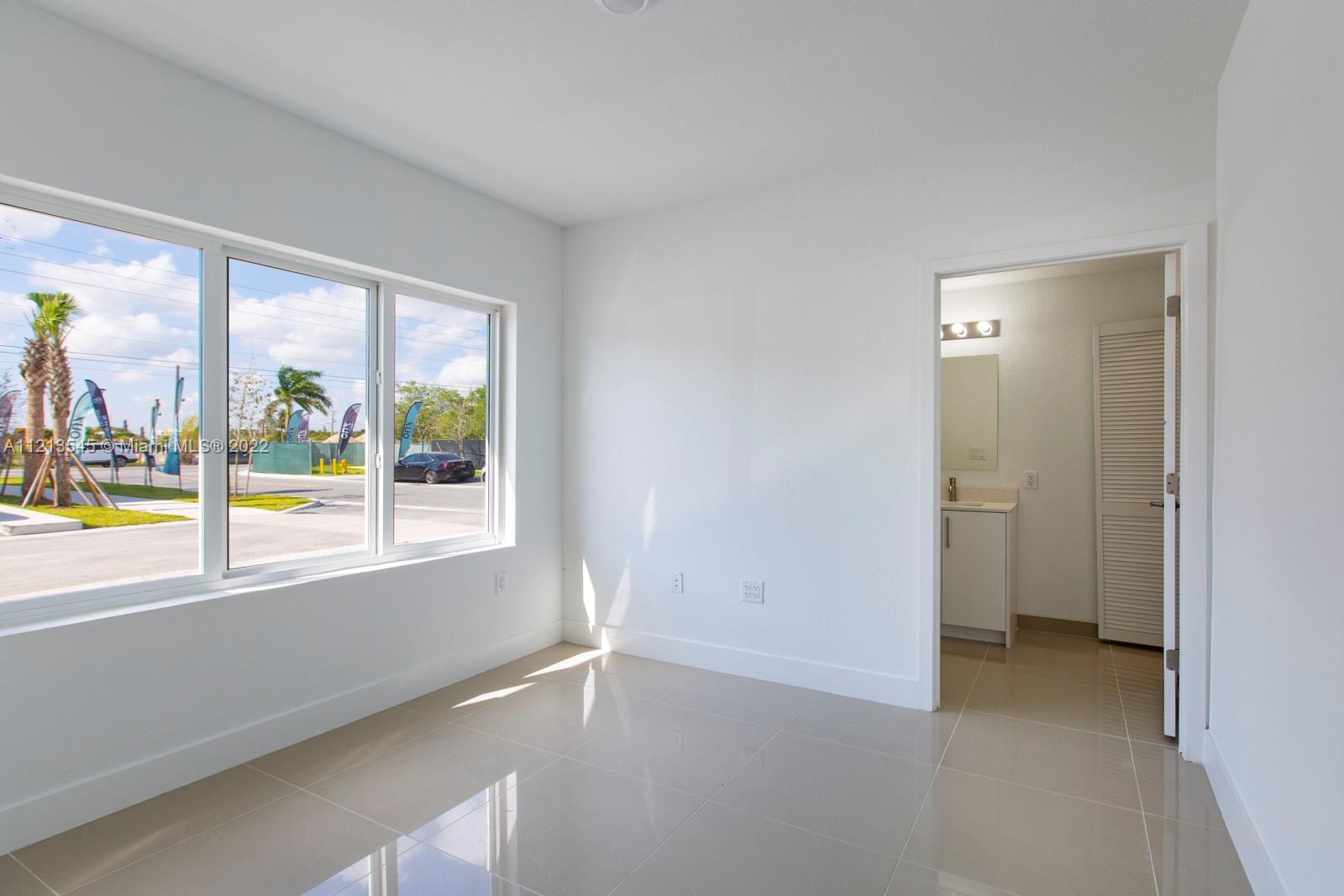 Redlands Shores - Residential