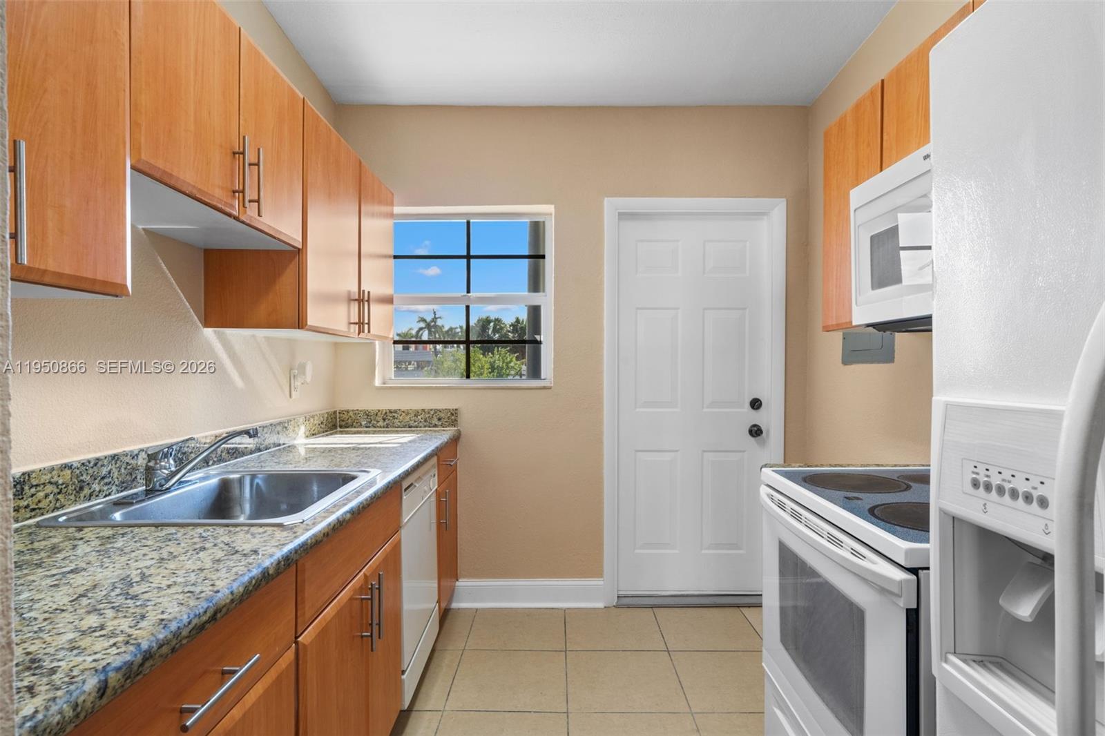 NORTHERN STAR CONDO - Residential