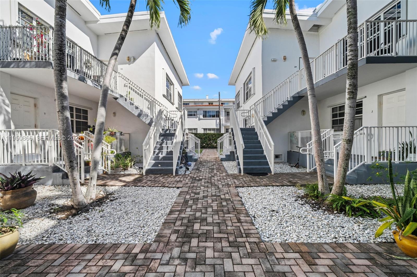 NORTHERN STAR CONDO - Residential