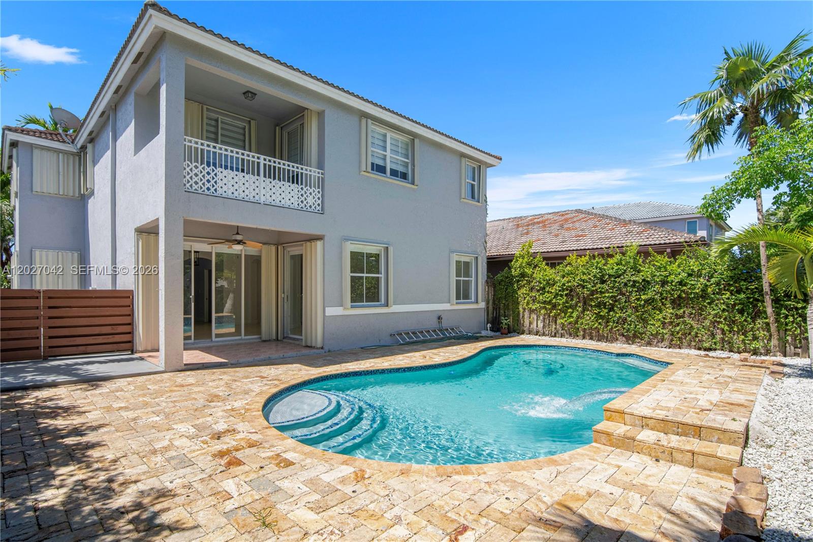 PARK LAKES SEC 1 - Residential Lease
