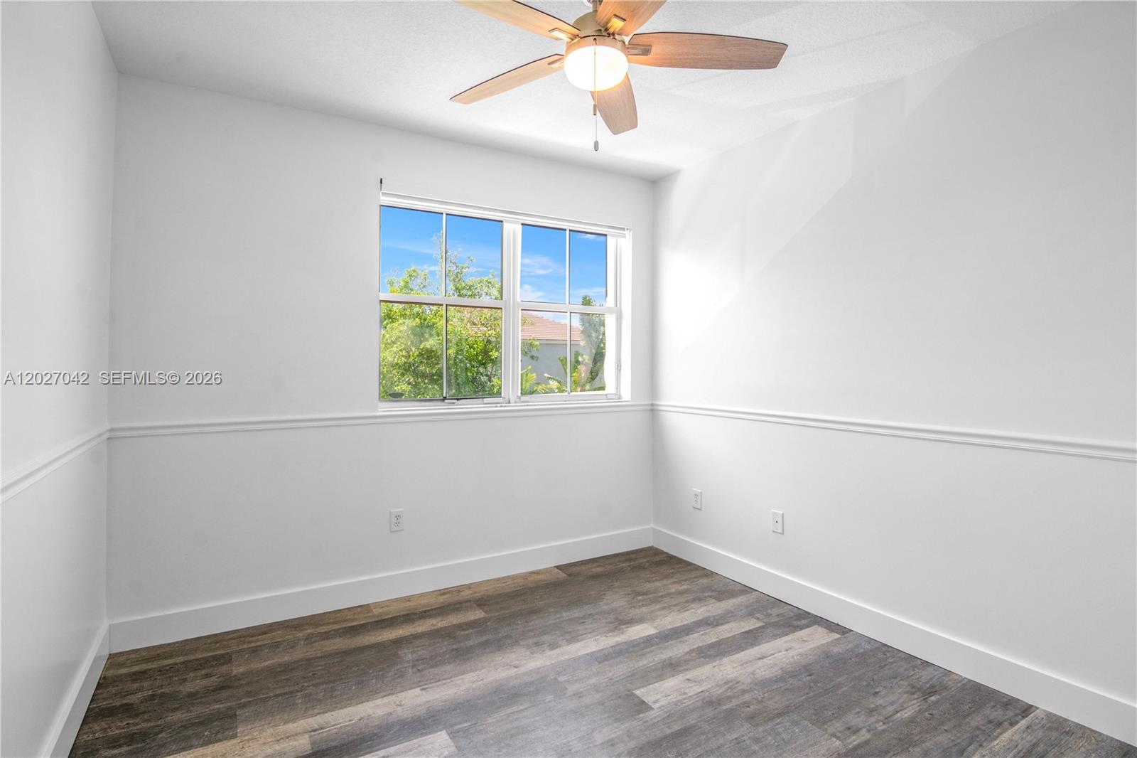 PARK LAKES SEC 1 - Residential Lease