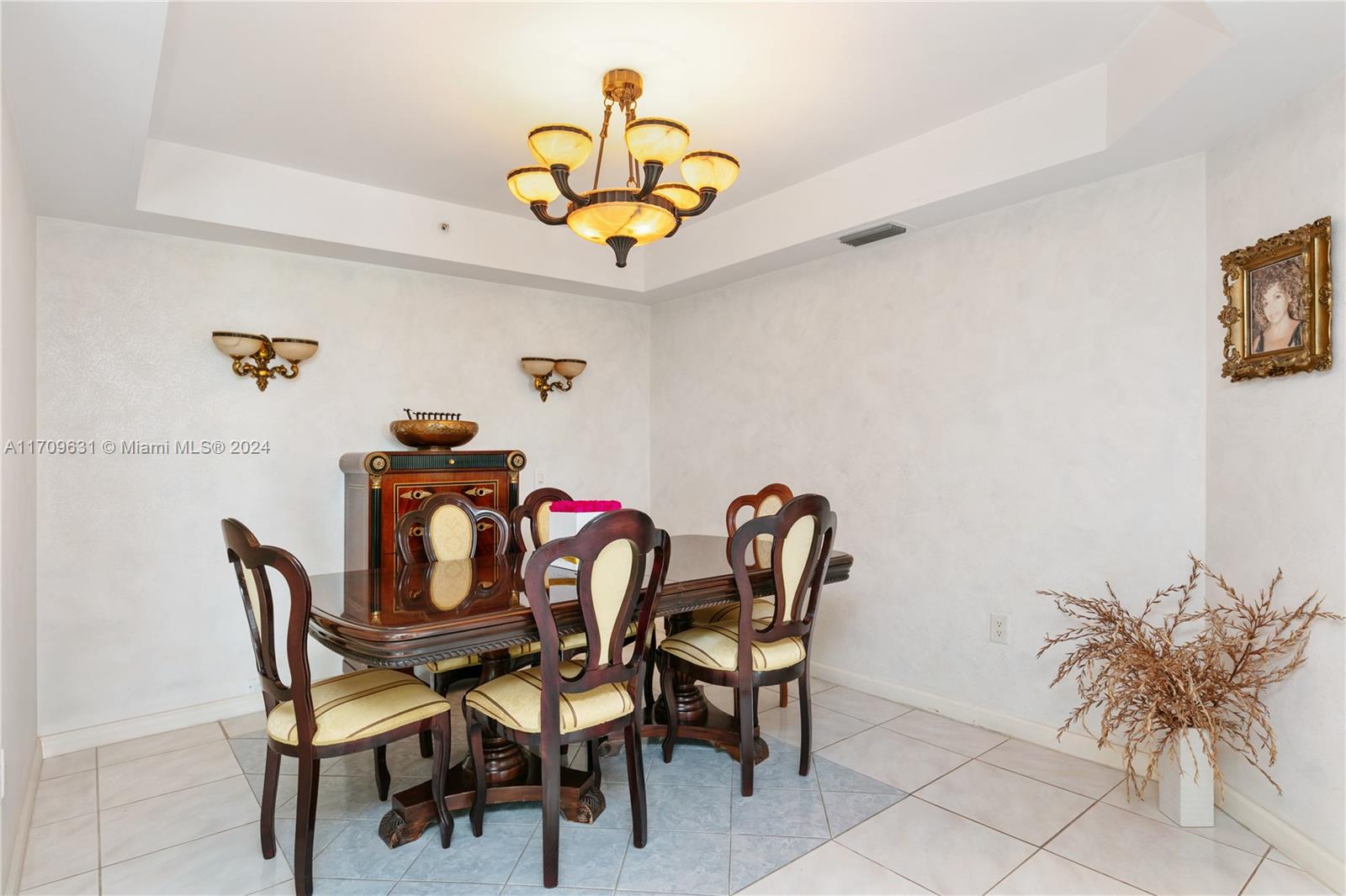 OCEANIA IV CONDO - Residential