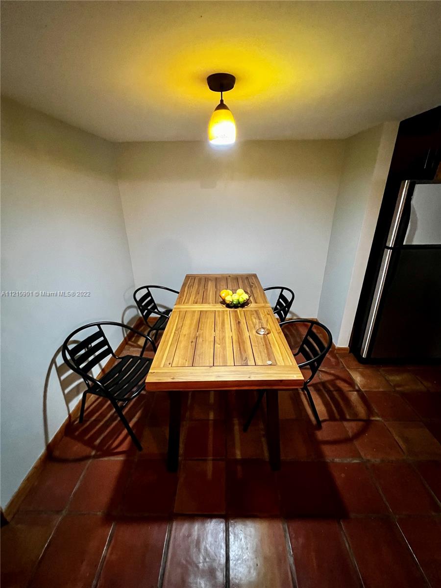 VIZCAYA HEIGHTS CONDO - Residential Lease