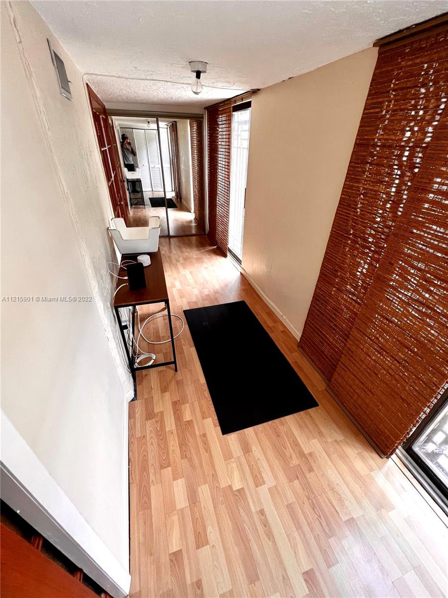 VIZCAYA HEIGHTS CONDO - Residential Lease