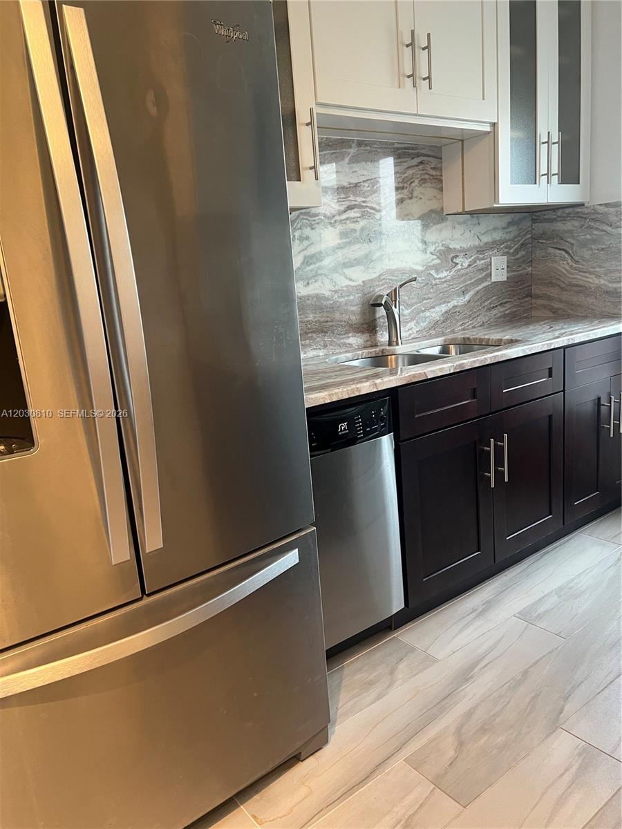 LAS OLAS WALK CONDO - Residential Lease