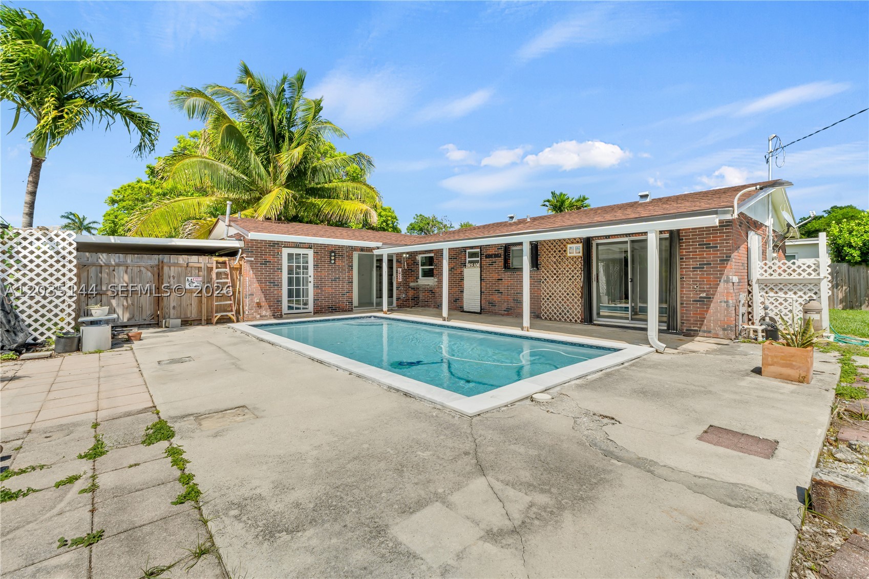 BEL AIRE SEC 3 - Residential