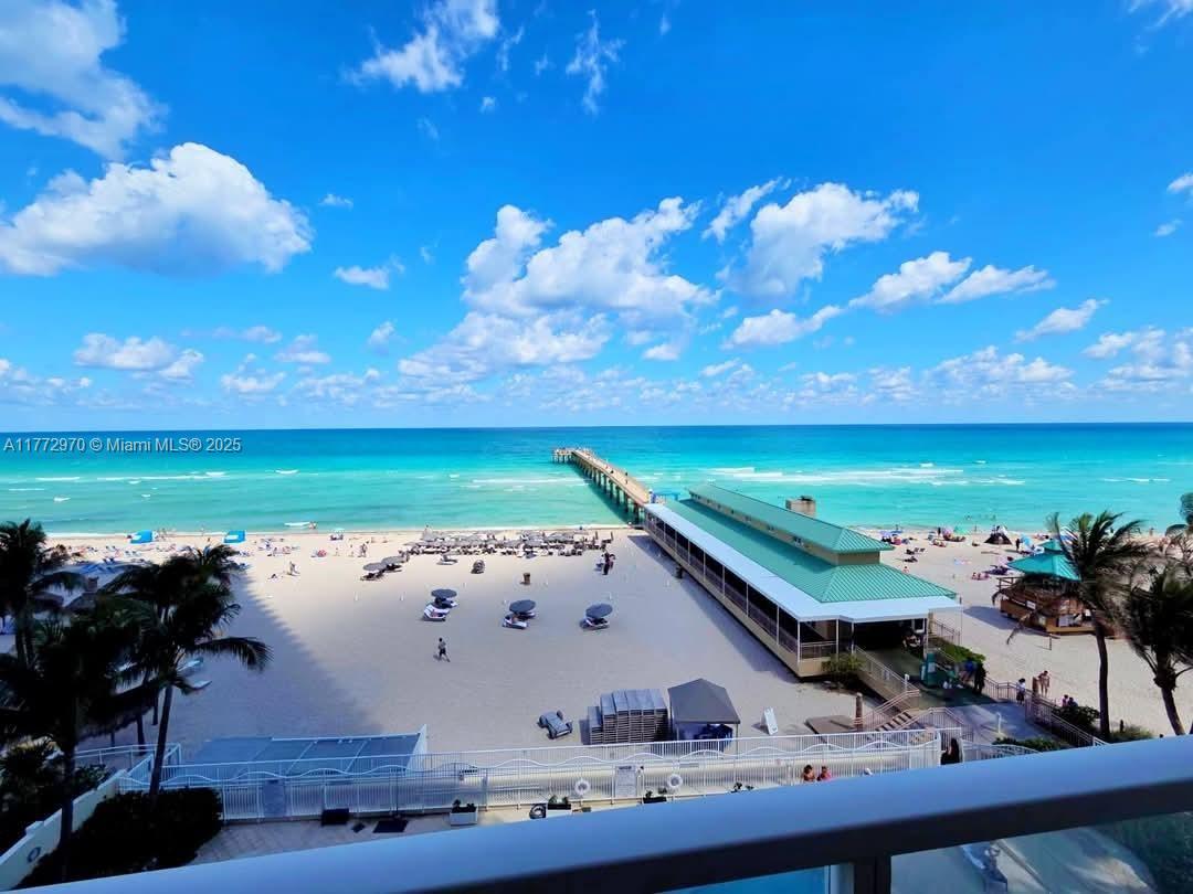 LA PERLA CONDO - Residential