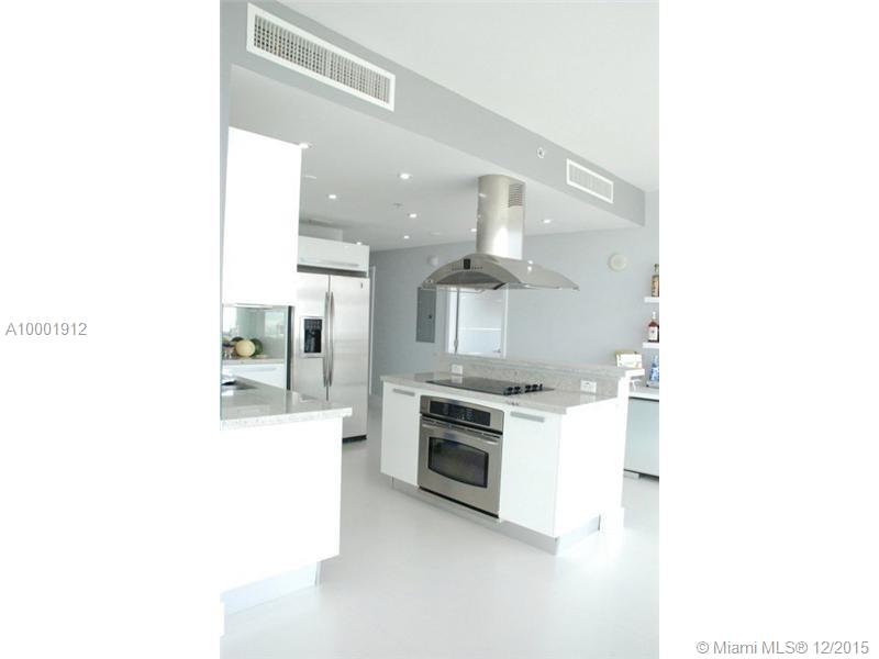 BLUE CONDO - Residential Lease