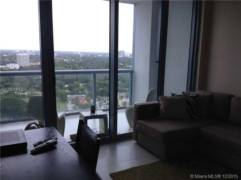BLUE CONDO - Residential Lease