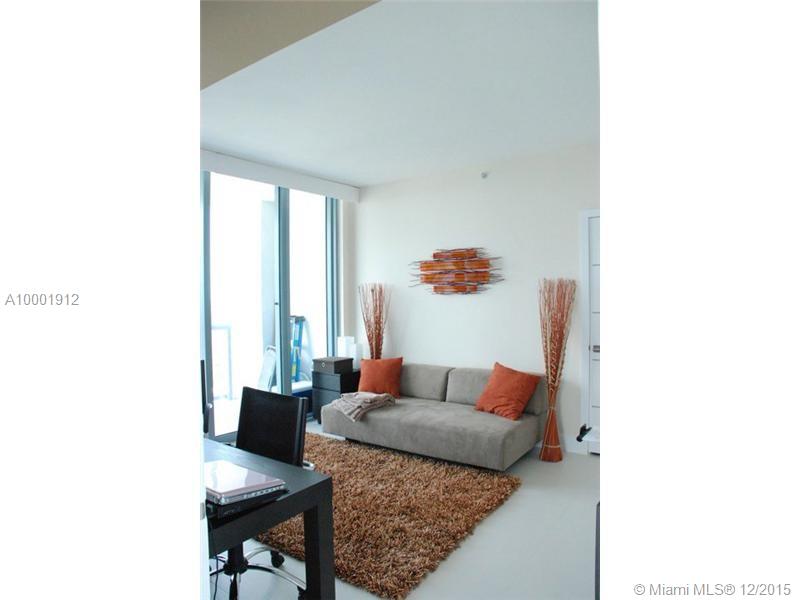 BLUE CONDO - Residential Lease