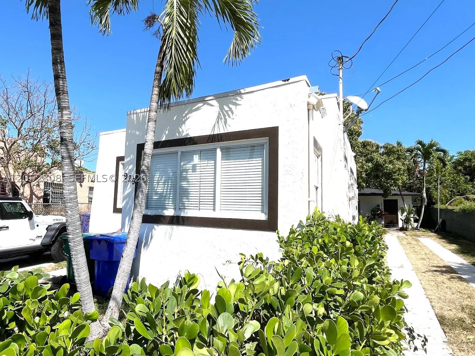 LAWRENCE EST LAND COS SUB - Residential Income