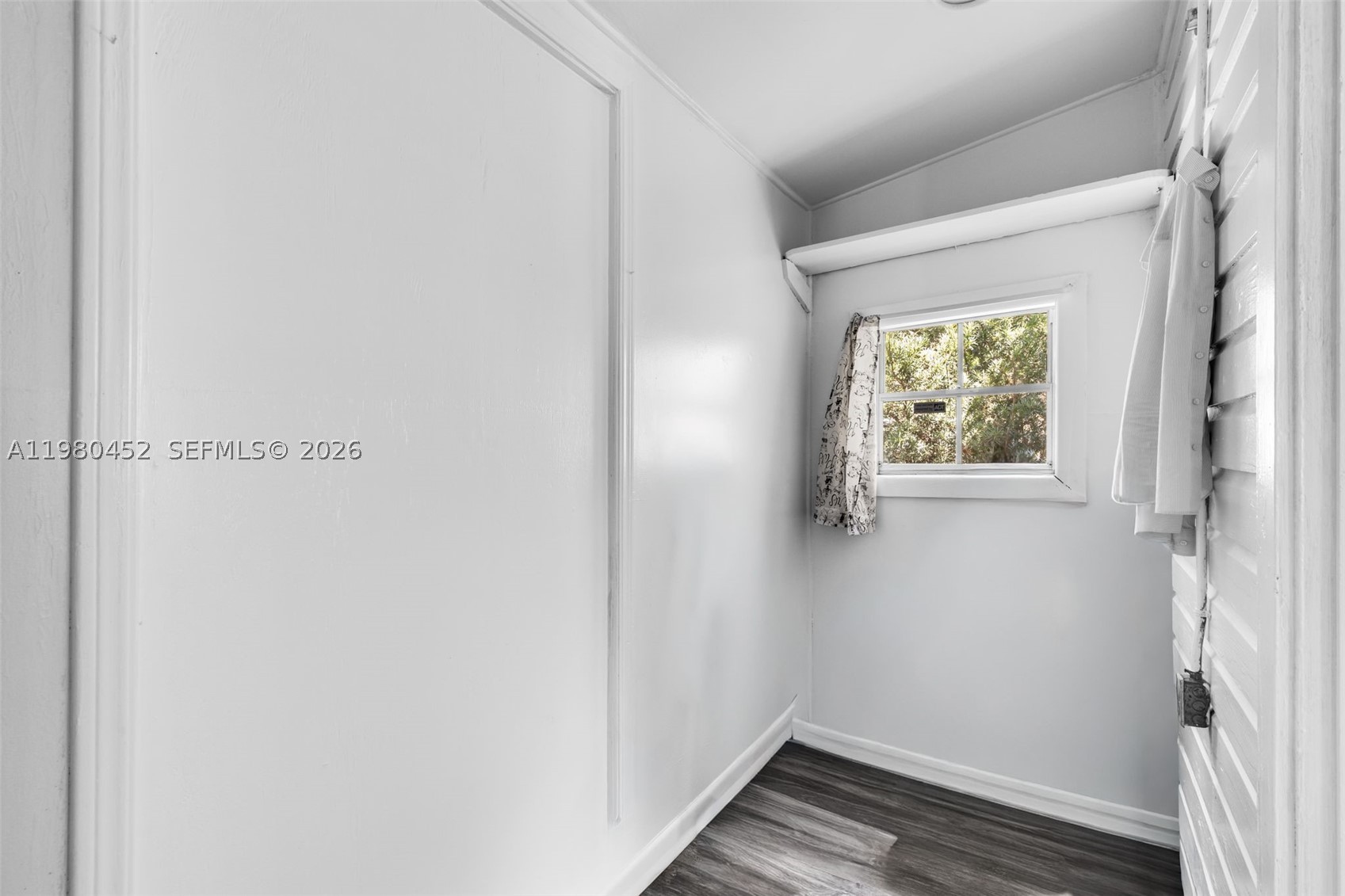 INWOOD - NO 1 - Residential