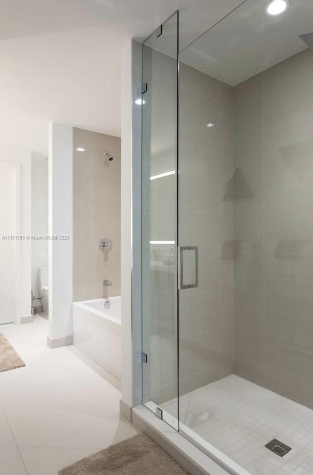 PARAMOUNT MIAMI WORLDCENT - Residential